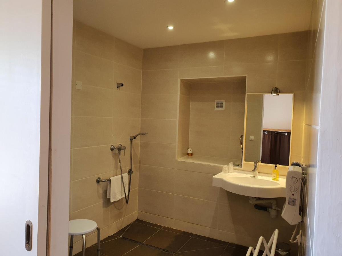 Logis Hotel Restaurant L'Escarbille แซ็ง-มาร์แต็ง-ดิอาร์เดช ภายนอก รูปภาพ