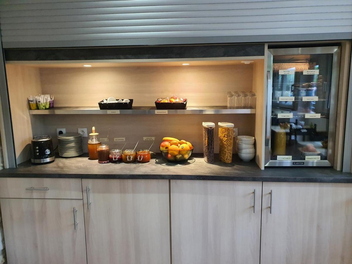 Logis Hotel Restaurant L'Escarbille แซ็ง-มาร์แต็ง-ดิอาร์เดช ภายนอก รูปภาพ
